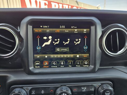 Certified 2021 Jeep Wrangler Unlimited Sahara image 10