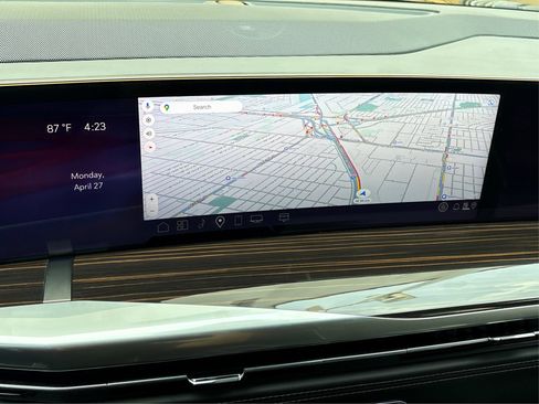 New 2026 Cadillac Escalade Luxury w/ LPO, Radiant Package AWD/4WD image 25
