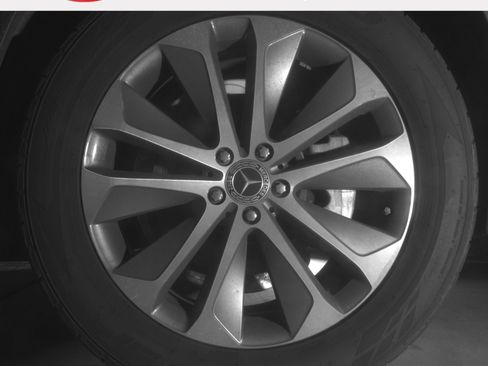 Used 2020 Mercedes-Benz GLE 350 image 21