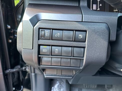 Used 2026 Toyota 4Runner SR5 AWD/4WD image 26