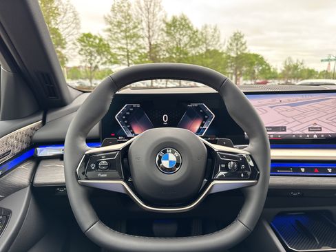 New 2026 BMW 530i xDrive AWD/4WD image 21