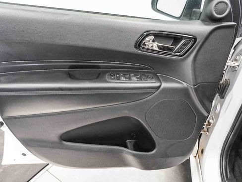 Used 2022 Dodge Durango GT RWD image 17