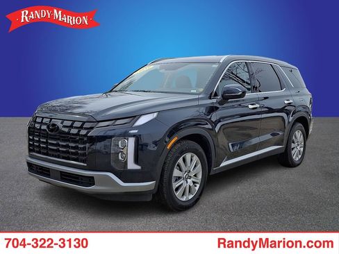 Used 2025 Hyundai Palisade SEL image 1