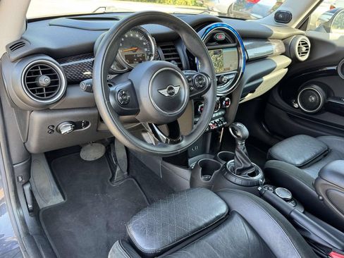 Used 2015 MINI Cooper S FWD image 2