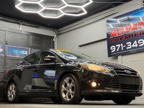 Used 2014 Ford Focus Titanium image 1