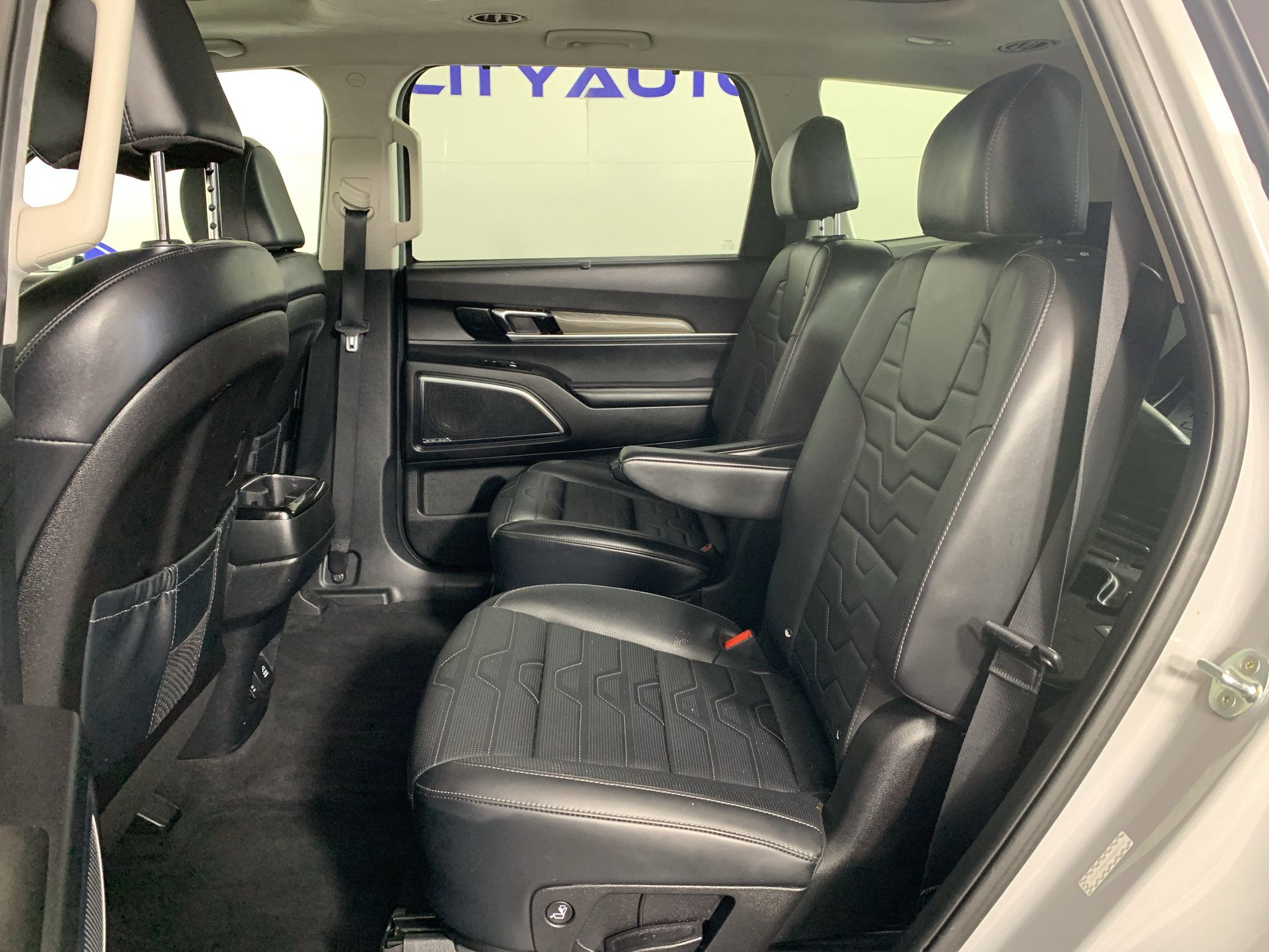 Used 2022 Kia Telluride SX w/ SX Prestige Package AWD/4WD image 31