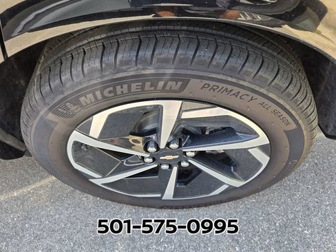 Used 2025 Chevrolet Equinox EV LT w/ Convenience Package FWD image 7