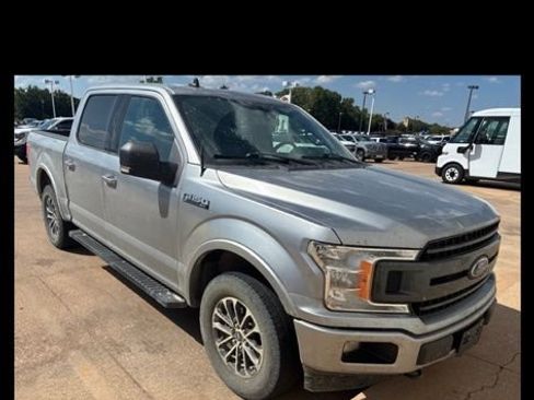 Used 2020 Ford F150 XLT w/ Equipment Group 302A Luxury AWD/4WD image 4