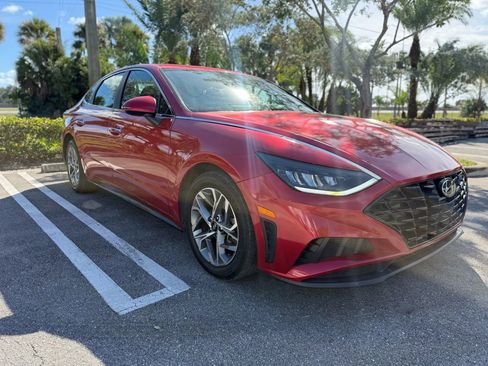 Used 2020 Hyundai Sonata SEL w/ Convenience Package FWD image 7
