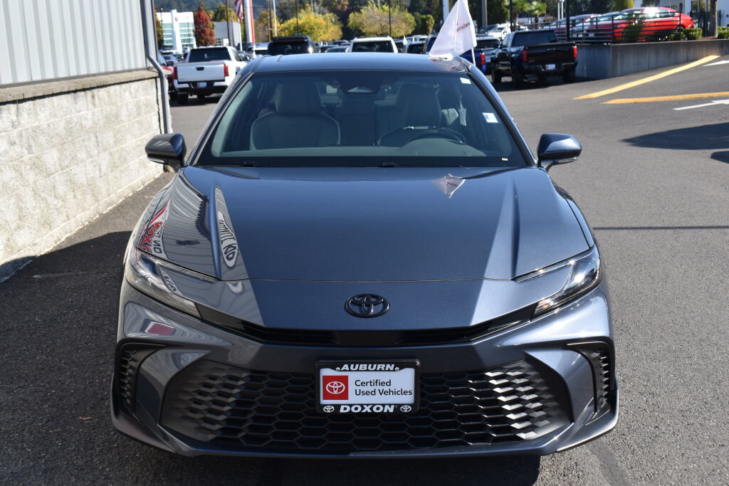 Used 2026 Toyota Camry SE w/ Convenience Package AWD/4WD image 2