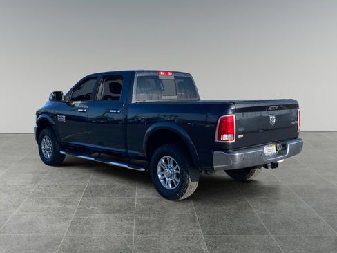 Used 2015 RAM 2500 Laramie image 3