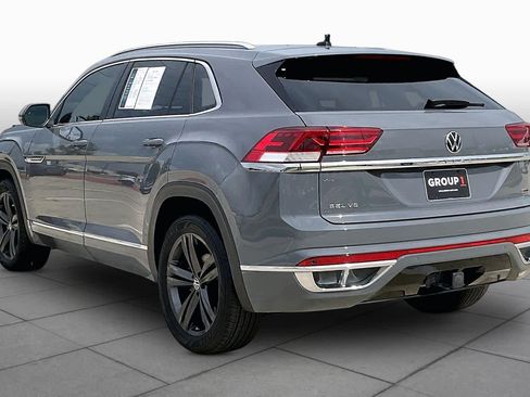 Used 2022 Volkswagen Atlas Cross Sport SEL R-Line w/ Cross Sport MDO Package AWD/4WD image 12