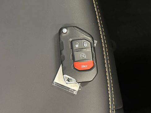 Used 2024 Jeep Wrangler Unlimited Rubicon 392 image 41