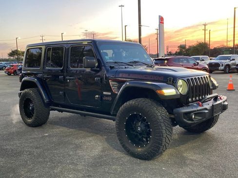 Used 2020 Jeep Wrangler Unlimited Rubicon w/ Quick Order Package 28Y Recon image 3