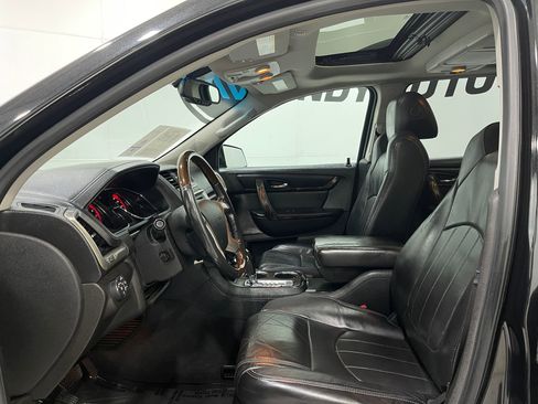 Used 2013 GMC Acadia Denali image 13