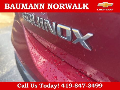 Used 2018 Chevrolet Equinox LT FWD image 28