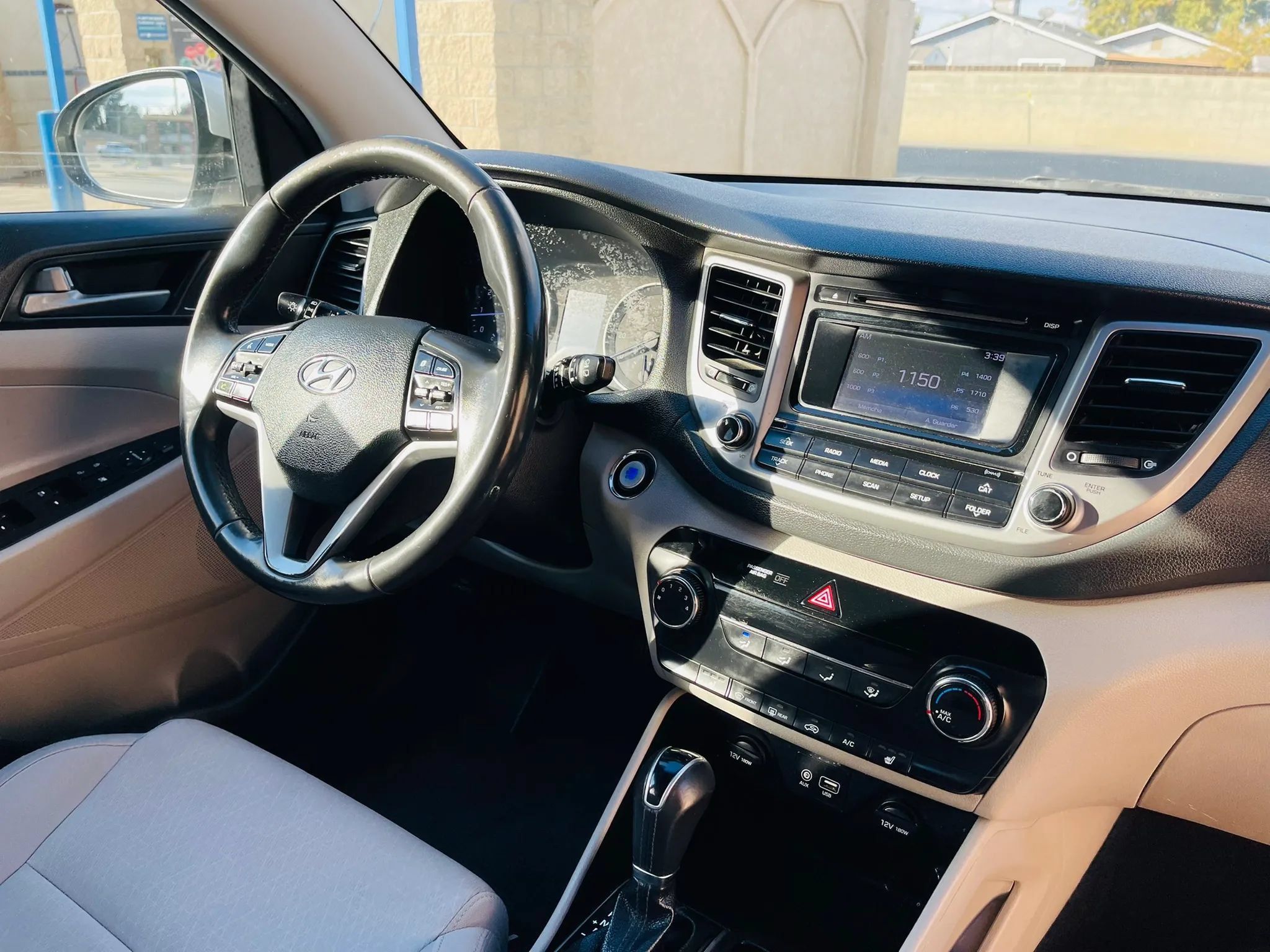 Used 2017 Hyundai Tucson Sport FWD image 17