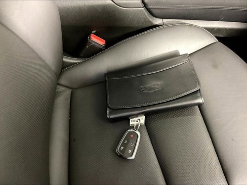 Used 2024 Cadillac XT5 Premium Luxury AWD/4WD image 35