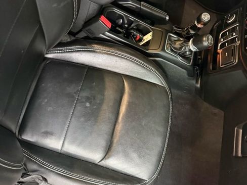 Used 2023 Jeep Wrangler Unlimited Sahara w/ Cold Weather Group image 44