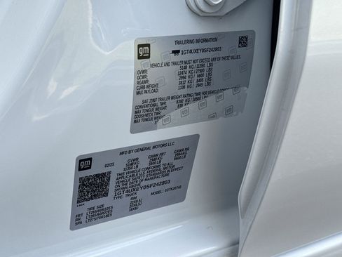 Used 2025 GMC Sierra 2500 Denali Ultimate AWD/4WD image 35