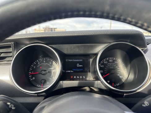 Used 2018 Ford Mustang Convertible w/ Equipment Group 101A image 15