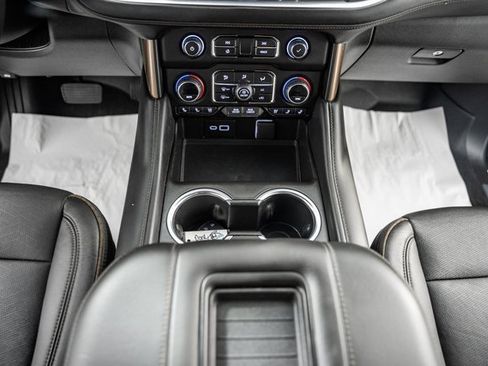 Used 2022 Chevrolet Tahoe High Country image 25