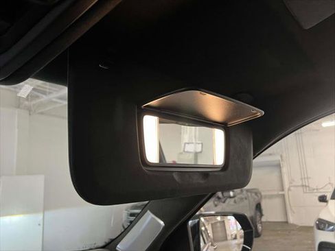 Certified 2021 Cadillac Escalade Premium Luxury Platinum image 34