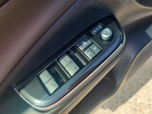 Certified 2026 Toyota Crown Limited image 6