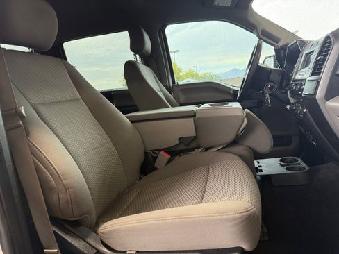 Used 2017 Ford F150 XLT RWD image 29