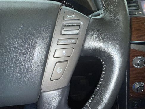 Used 2019 Nissan Armada SL image 21