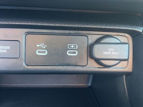 Used 2025 Honda Civic Sport image 28