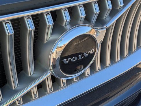 Used 2022 Volvo XC90 T6 Inscription w/ Advanced Package AWD/4WD image 13