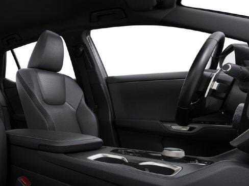 New 2026 Lexus RZ 450e AWD image 7