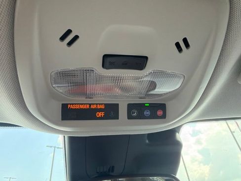 New 2026 Chevrolet Trax ACTIV FWD image 32