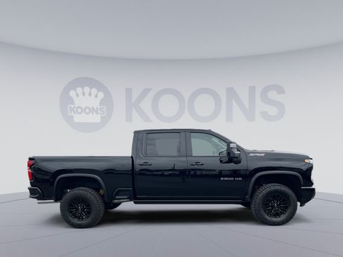 Used 2026 Chevrolet Silverado 2500 ZR2 AWD/4WD image 8
