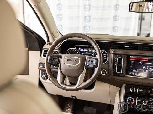 Used 2021 GMC Yukon XL Denali w/ LPO, Illumination Package AWD/4WD image 37