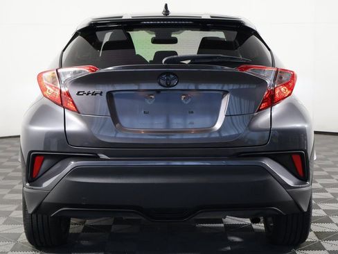 Used 2021 Toyota C-HR Nightshade image 5
