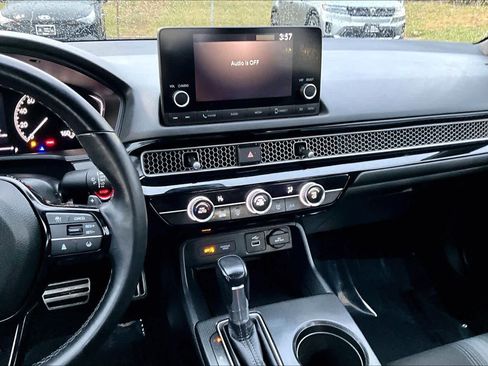 Used 2023 Honda Civic Sport image 7