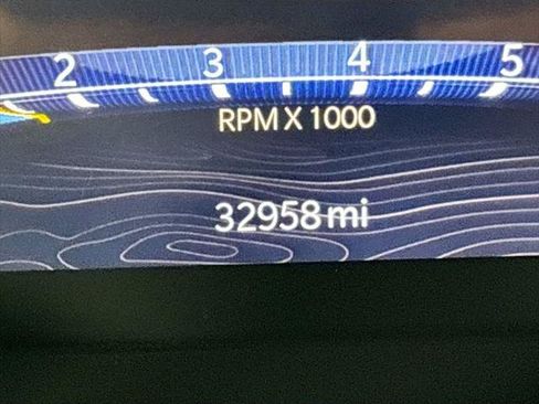 Certified 2023 Jeep Grand Cherokee Laredo X AWD/4WD image 15
