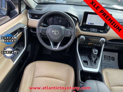 Used 2024 Toyota RAV4 XLE Premium image 9