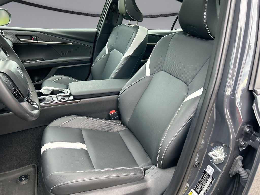 Certified 2025 Toyota Camry SE w/ Multimedia Upgrade Package FWD image 11
