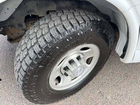 Used 2020 Chevrolet Express 2500 Extended w/ Communications Package image 32