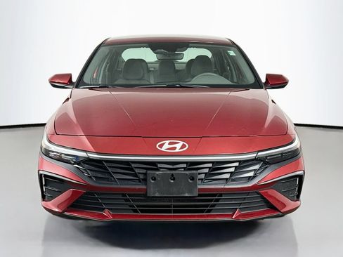 Used 2024 Hyundai Elantra SEL FWD image 2