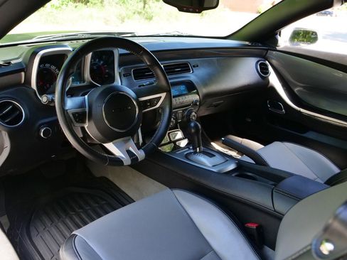 Used 2011 Chevrolet Camaro SS w/ RS Package RWD image 2