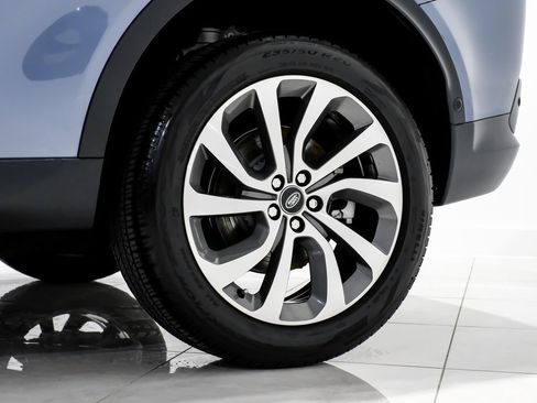 Used 2021 Land Rover Discovery Sport SE image 50