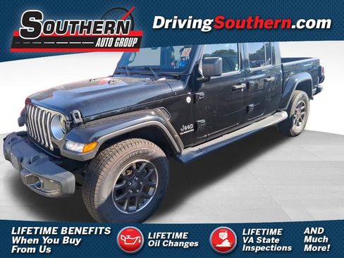 Used 2021 Jeep Gladiator Overland w/ Popular Equipment Package AWD/4WD image 1