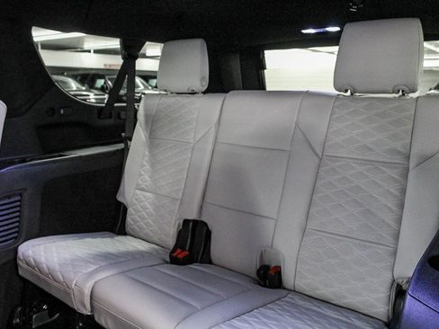 New 2026 Cadillac Escalade ESV Platinum Sport image 19