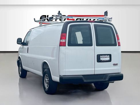 Used 2025 GMC Savana 3500 w/ Driver Convenience Package RWD image 5