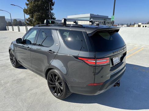 Used 2017 Land Rover Discovery HSE Luxury image 11