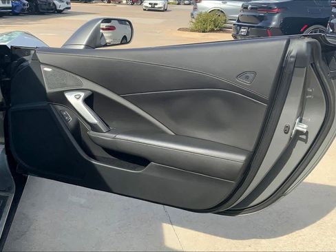 Used 2015 Chevrolet Corvette Stingray Coupe w/ 2LT Preferred Equipment Group image 18